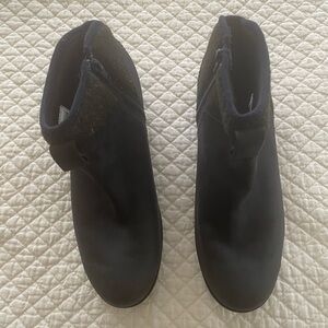 Women’s Merrell Chateau II Black Leather Wool Ankle Boots Waterproof Size 9.5 US